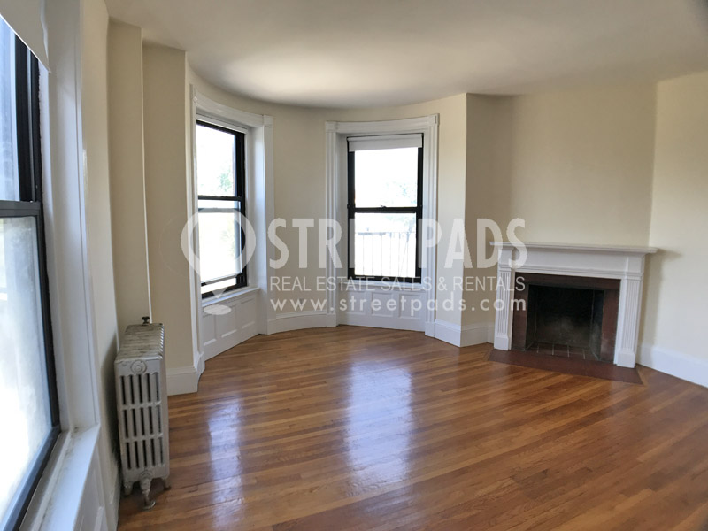 504 Beacon St, Harvard Square