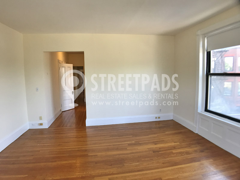 504 Beacon St, Harvard Square