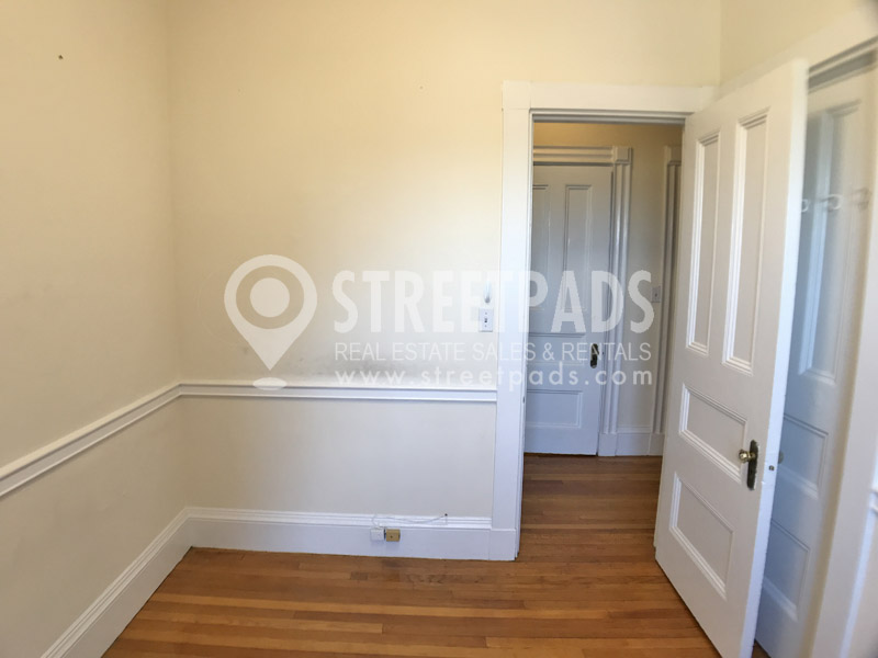 504 Beacon St, Harvard Square