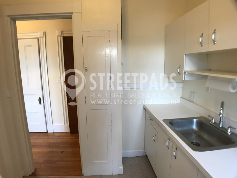 504 Beacon St, Harvard Square