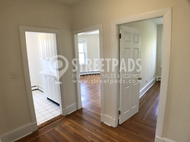 1539 Beacon St, Coolidge Corner