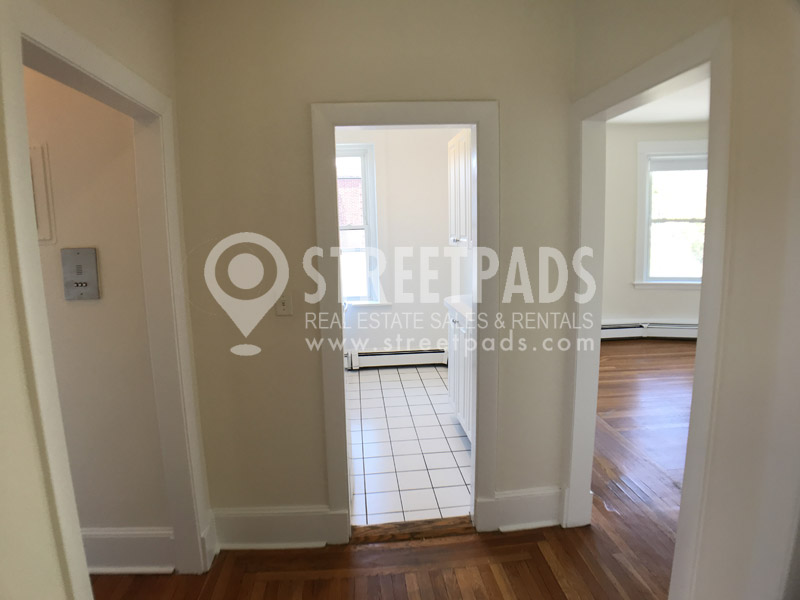 1539 Beacon St, Coolidge Corner