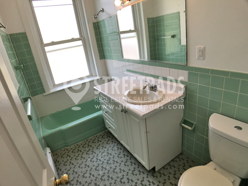 1539 Beacon St, Coolidge Corner