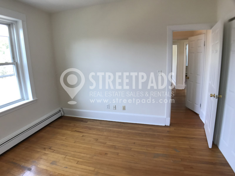 1539 Beacon St, Coolidge Corner