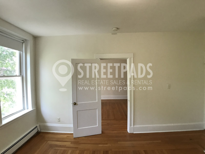 21 Fairbanks St, Coolidge Corner