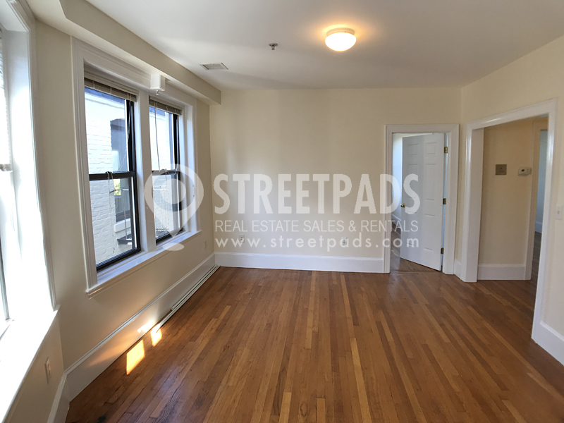 Photos of apartment on Massachusetts Ave.,Cambridge MA 02139
