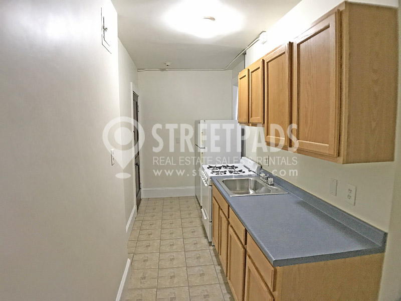 Photos of apartment on Summer St.,Somerville MA 02143