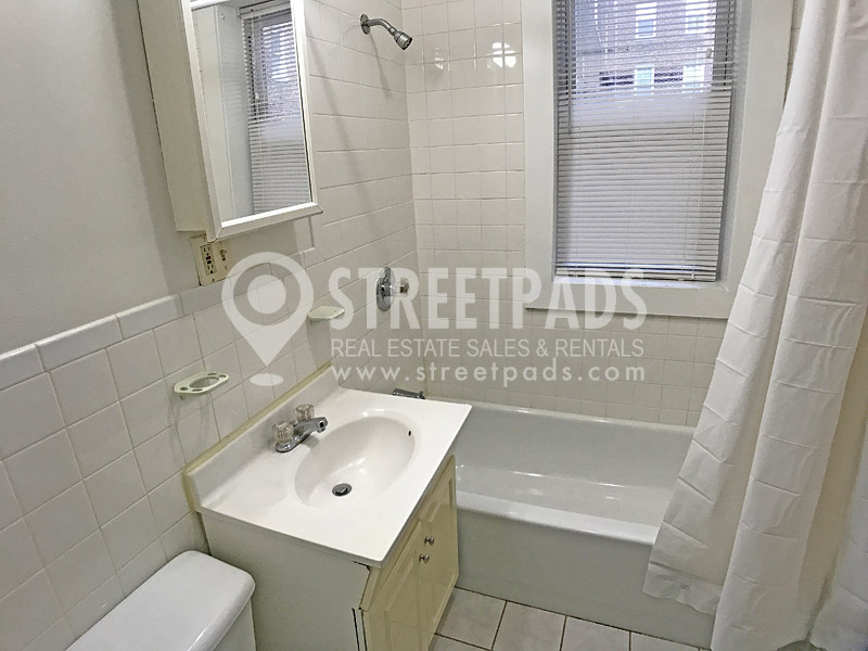 Photos of apartment on Summer St.,Somerville MA 02143