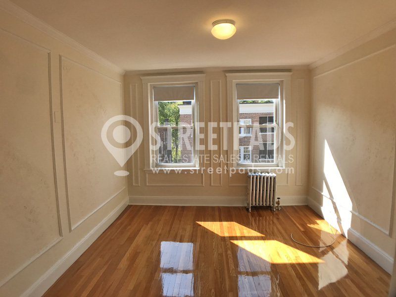 Photos of apartment on Peaceable,Boston MA 02135