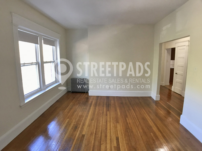 Photos of apartment on Beacon St.,Brookline MA 02446