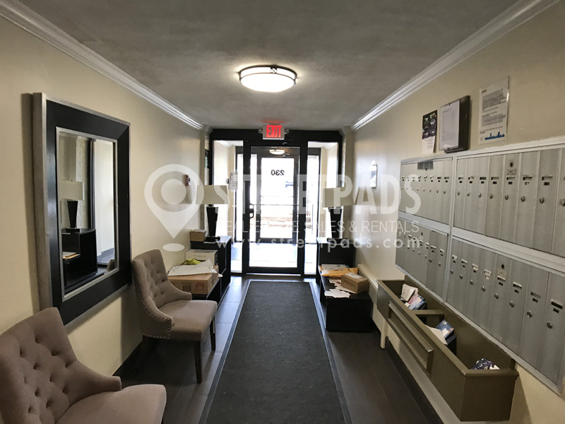 222 Babcock St, Coolidge Corner