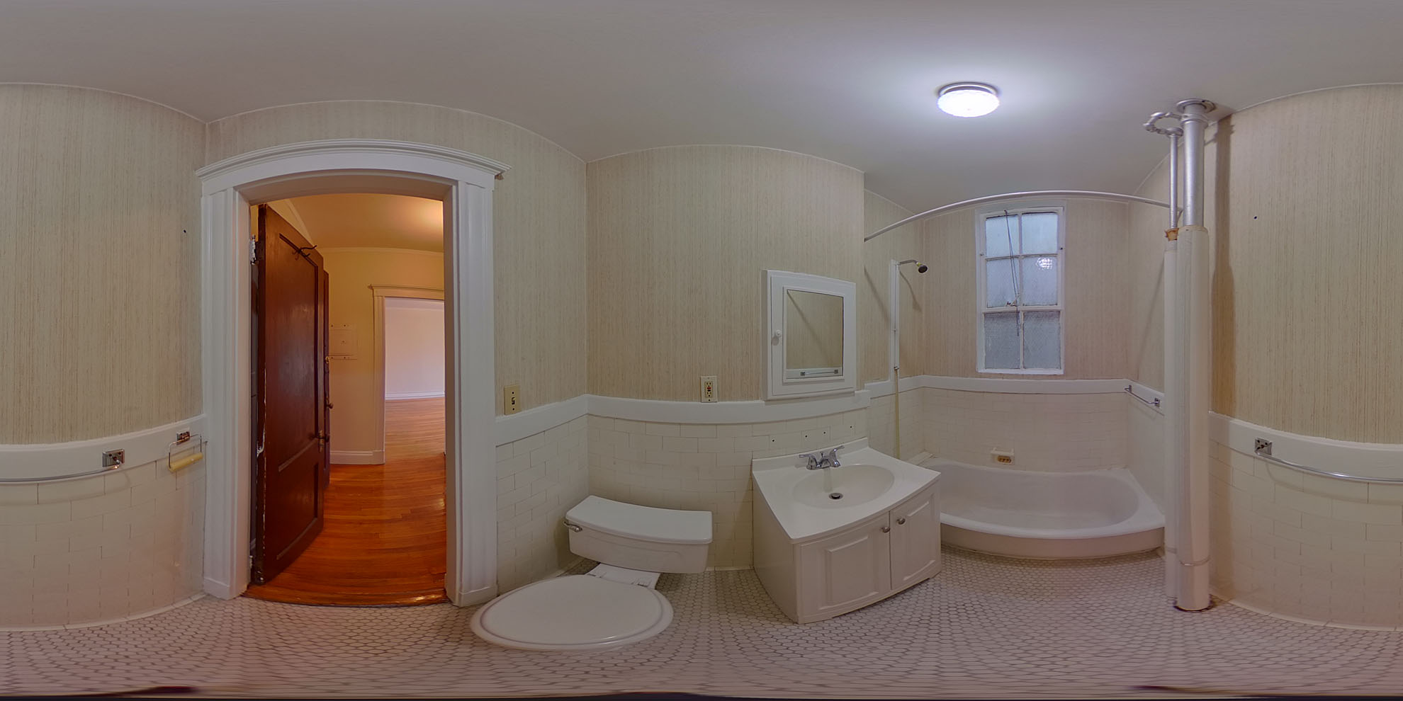 Photos of apartment on Washington St.,Malden MA 02148