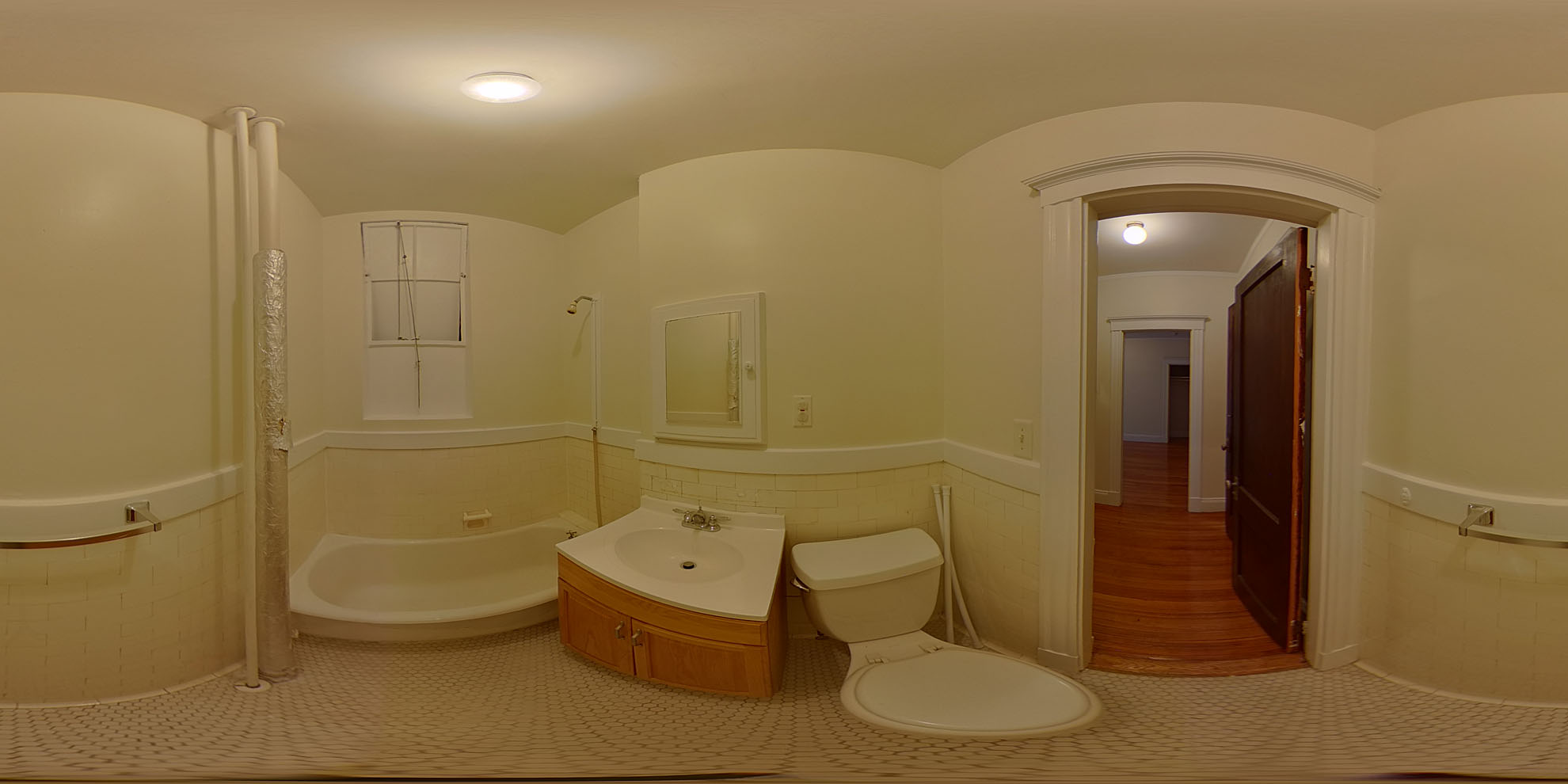 Photos of apartment on Washington St.,Malden MA 02148