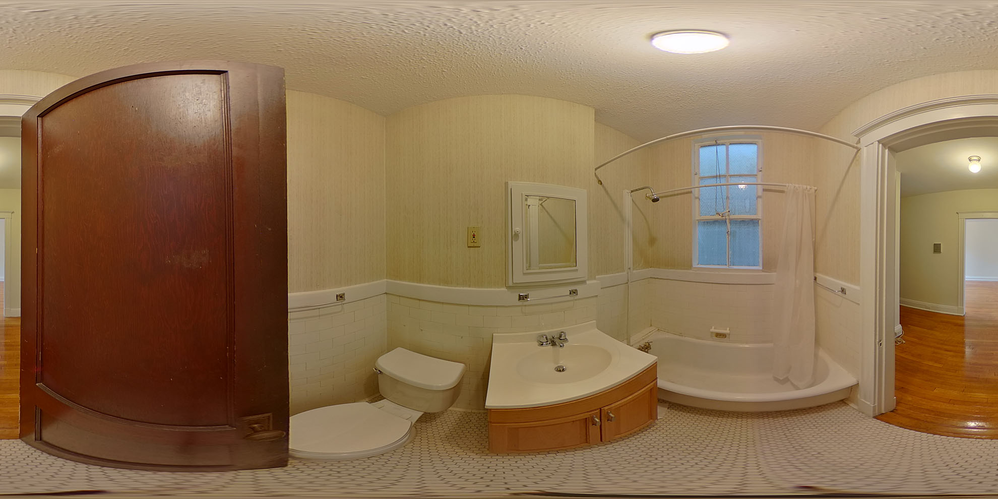 Photos of apartment on Washington St.,Malden MA 