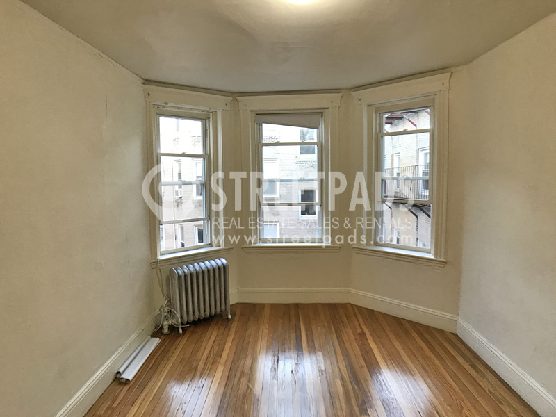 Photos of apartment on Commonwealth Ave.,Boston MA 02215