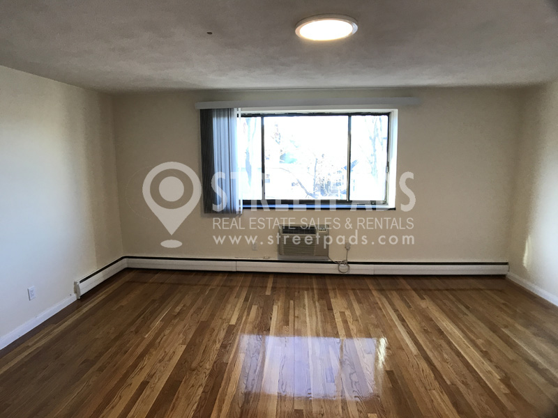 222 Babcock St, Coolidge Corner