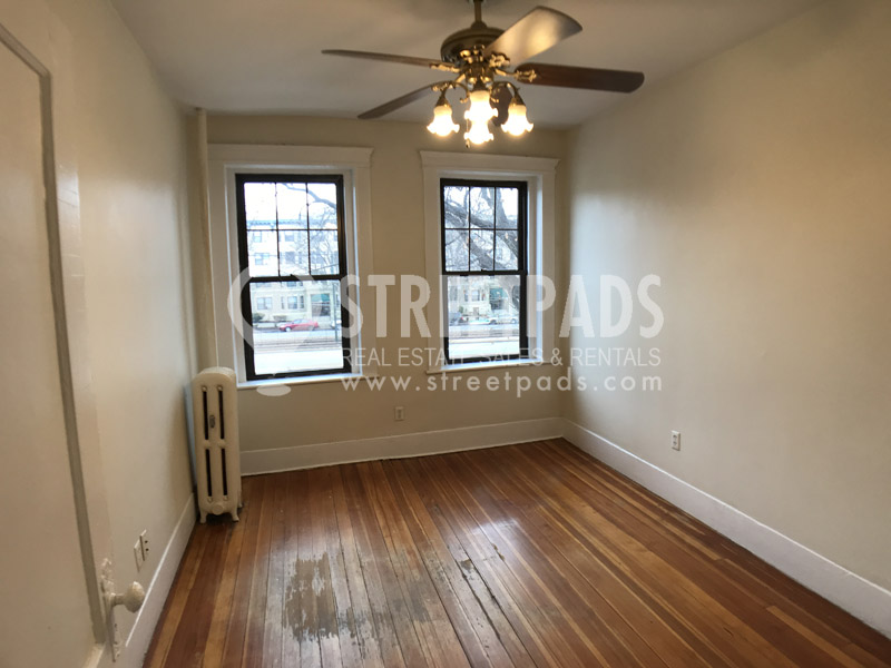 Photos of apartment on Commonwealth Ave.,Boston MA 02134