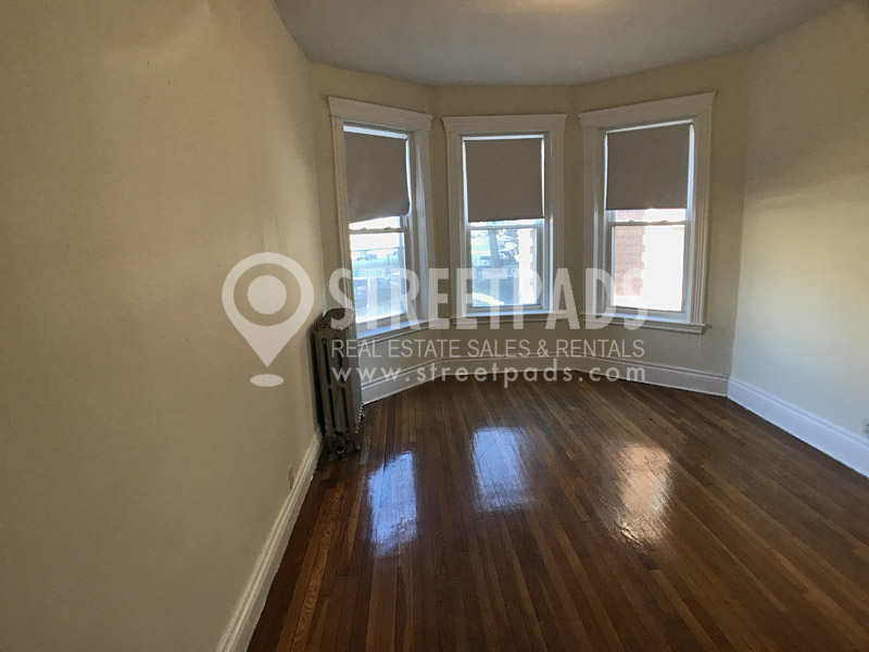 1350 Commonwealth Ave, Allston