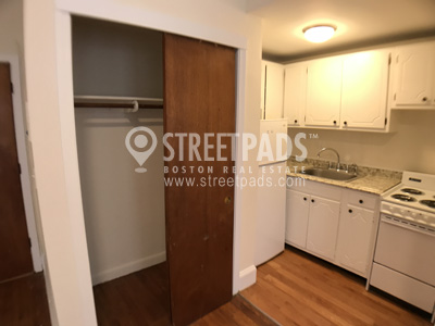 1315 Commonwealth Ave, Jamaica Plain