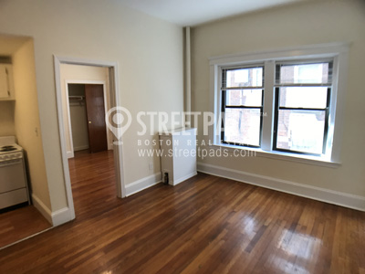 1315 Commonwealth Ave, Jamaica Plain