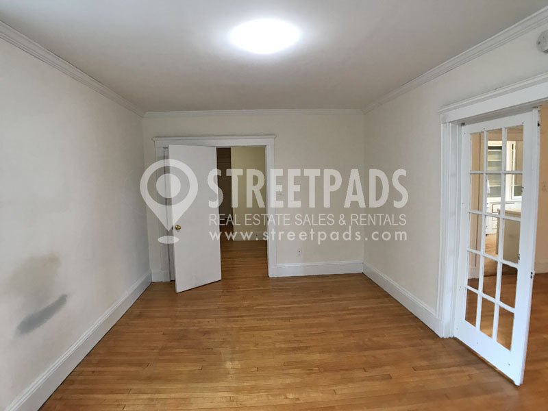 Photos of apartment on Centre St.,Cambridge MA 02139