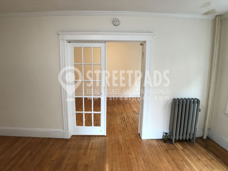 Photos of apartment on Centre St.,Cambridge MA 02139