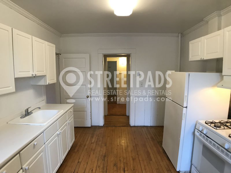 Photos of apartment on Centre St.,Cambridge MA 02139