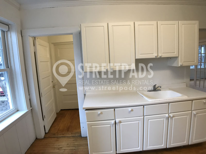 Photos of apartment on Centre St.,Cambridge MA 02139