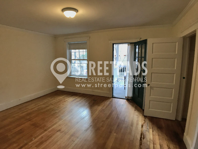 Photos of apartment on Centre St.,Cambridge MA 02139