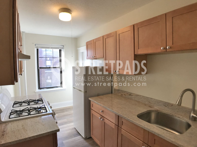 Photos of apartment on Highland Ave.,Malden MA 02148