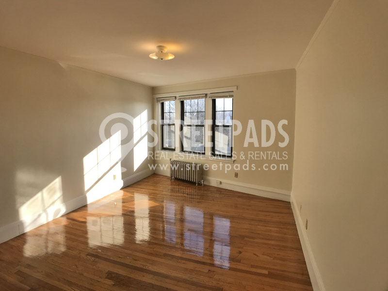 Photos of apartment on Pleasant St.,Malden MA 02148