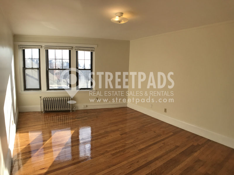 Photos of apartment on Pleasant St.,Malden MA 02148