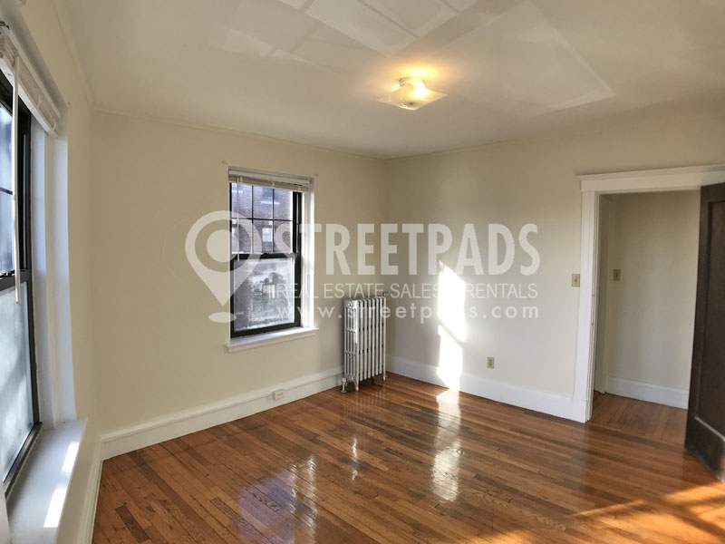 Photos of apartment on Pleasant St.,Malden MA 02148