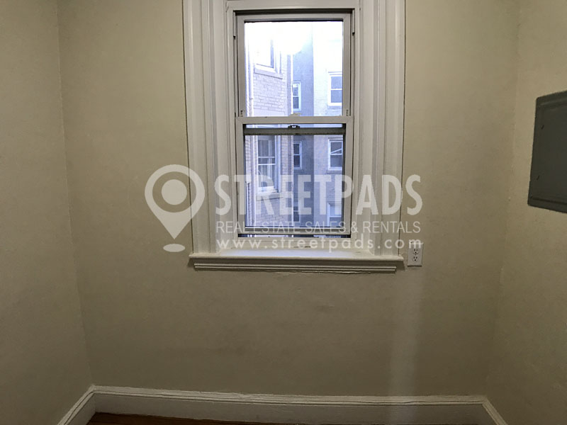 1179 Boylston St, Fenway