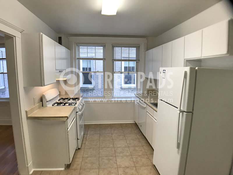 111 Kilsyth Rd, Brighton