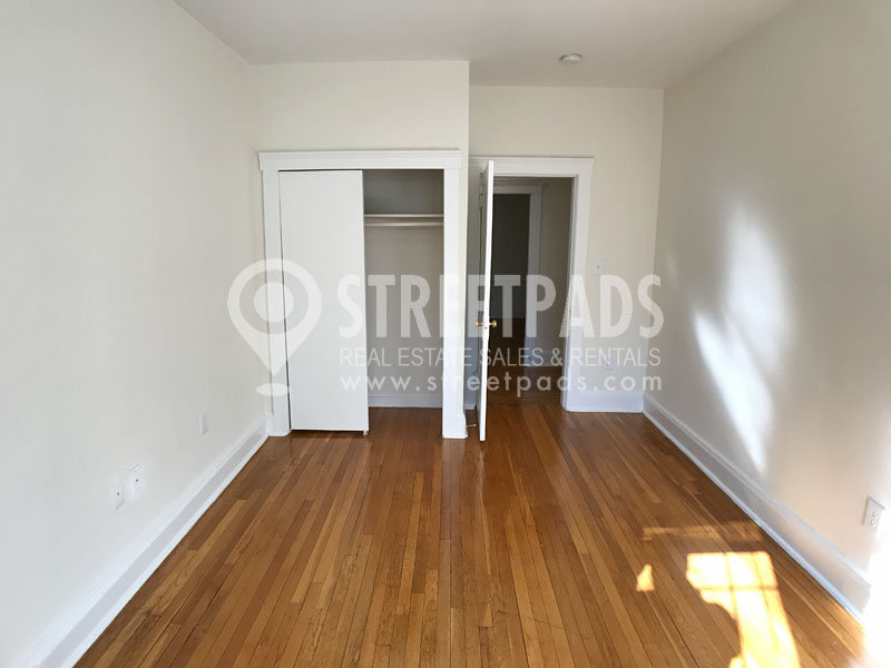 111 Kilsyth Rd, Brighton