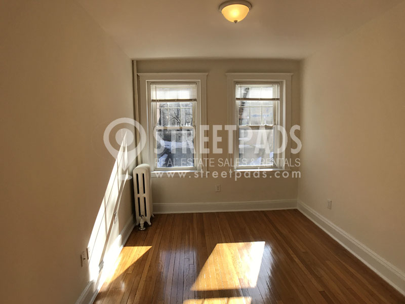 111 Kilsyth Rd, Brighton