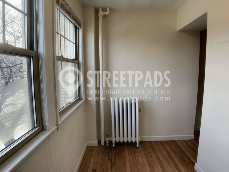 1315 Commonwealth Ave, Allston