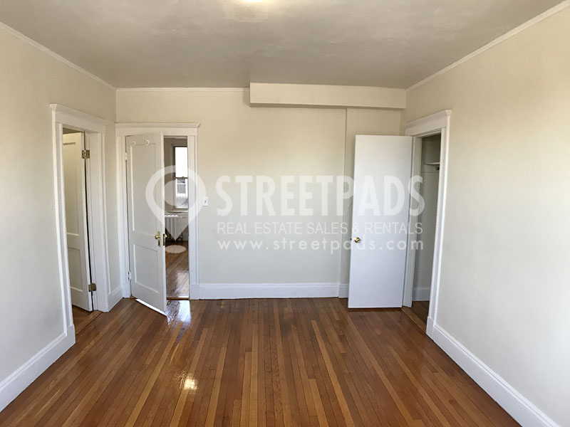 Photos of apartment on Boylston St.,Boston MA 02215