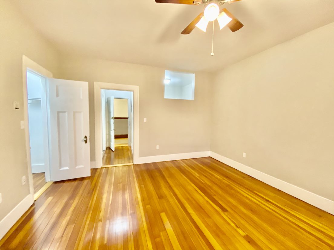 9 Sewall Ave, Coolidge Corner