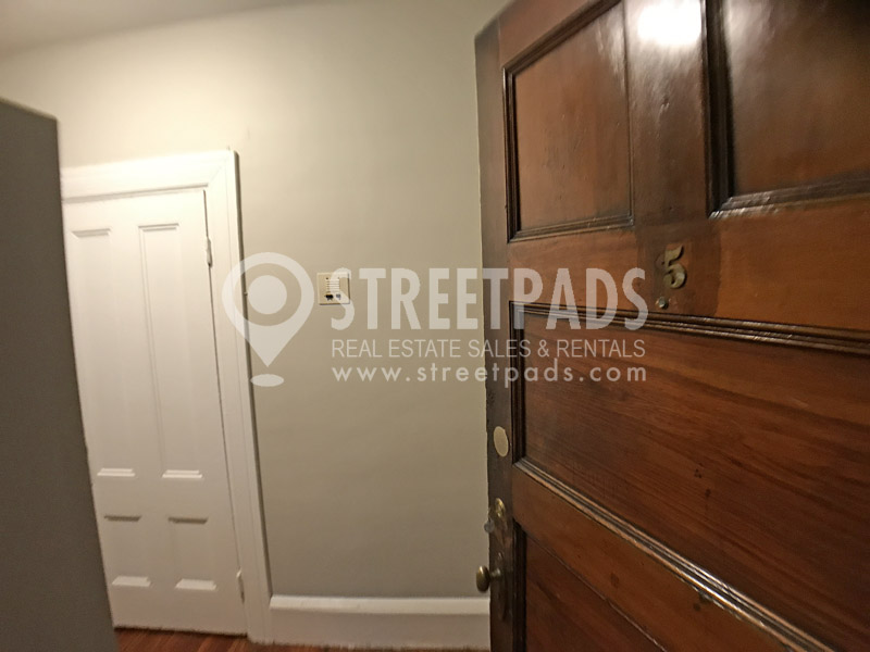 9 Sewall Ave, Coolidge Corner