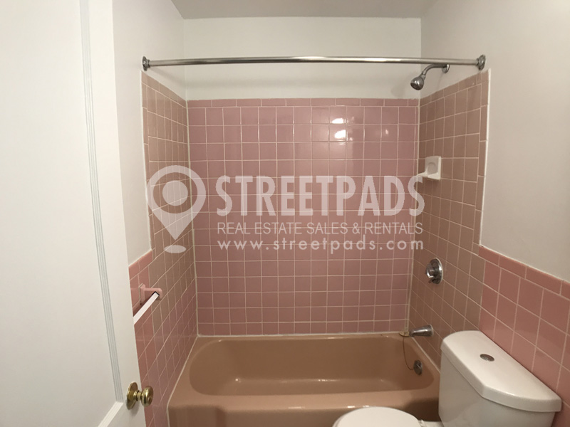 19 Fairbanks St, Coolidge Corner