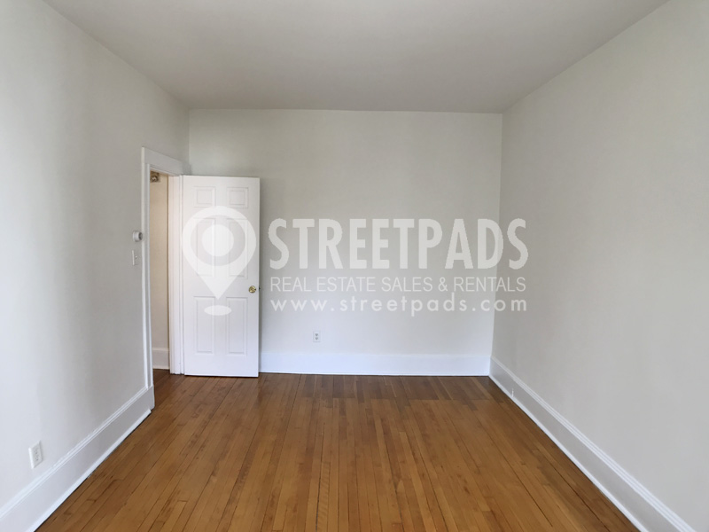 19 Fairbanks St, Griggs Park