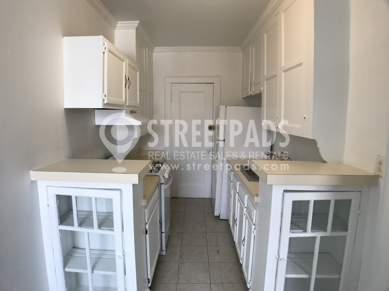 100 Kilsyth Rd, Brighton