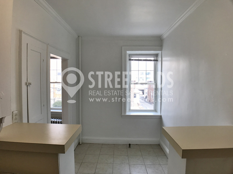 100 Kilsyth Rd, Brighton