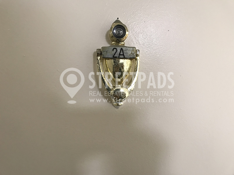 1539 Beacon St, Washington Square