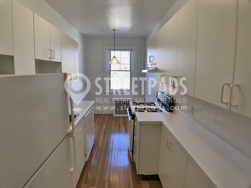 100 Kilsyth Rd, Brighton