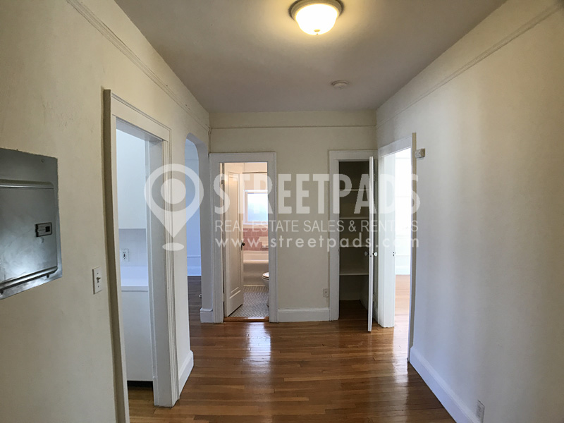 100 Kilsyth Rd, Brighton