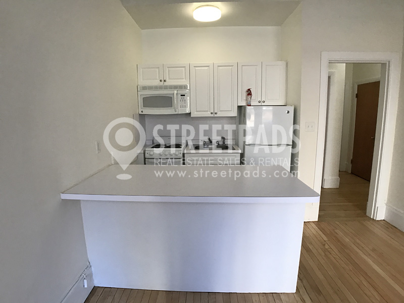 1539 Beacon St, Coolidge Corner