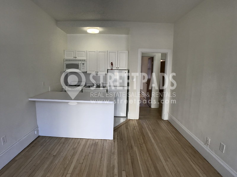 1539 Beacon St, Coolidge Corner